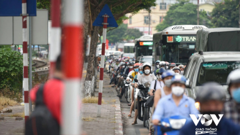 Hạn chế phương tiện cá nhân: Đã đến lúc dừng cách làm nửa vời