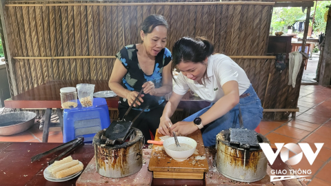 Thực đơn “bay” Cồn Sơn