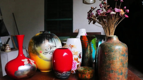 Lớp học trải nghiệm tại làng nghề sơn mài Hạ Thái