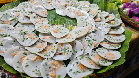 Giữ lửa nghề bánh truyền thống