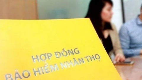 Cấm ngân hàng ép mua bảo hiểm đi kèm khoản vay