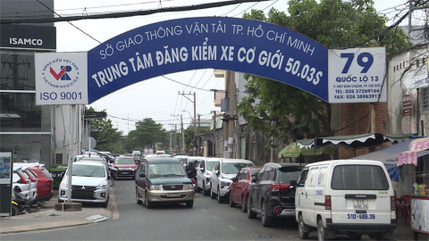 Đừng để ùn tắc đăng kiểm tái diễn
