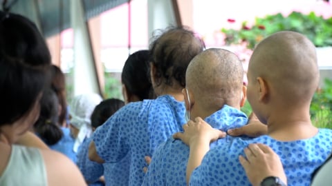 Nhịp thở bên hành lang bệnh viện