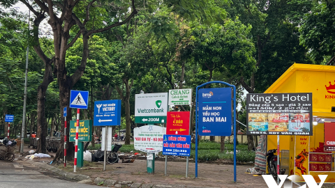 Rối biển báo: Thách thức người tham gia giao thông