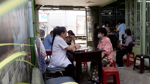 Thầy thuốc của những người nghèo