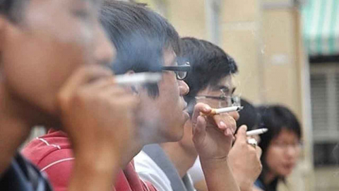 Buộc phải tăng thuế, nếu muốn giảm người hút thuốc