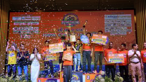 Giải đua xe ô tô địa hình Victory Challenge Sailun Cup 2025 tìm ra nhà vô địch