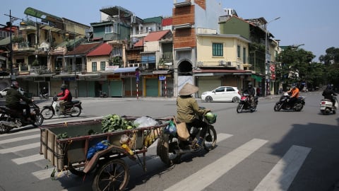 Chuyển phương tiện xanh, cần giải quyết những vấn đề trước mắt
