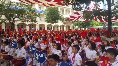 Rộn rã ngày khai trường