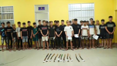 Cần Thơ: Nhóm thanh thiếu niên tụ tập 30 người mang hung khí trả thù cá nhân