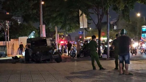 Vụ ô tô tông loạt xe máy ở quận Bình Tân: 2 nạn nhận tử vong là mẹ con