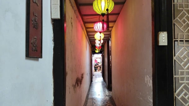 Cà phê ngõ nhỏ