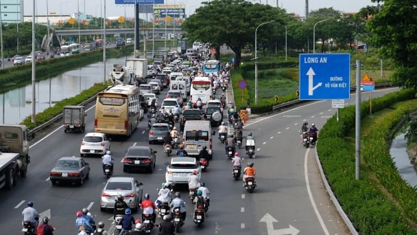 Lúng túng vì biển báo giao thông sau sáp nhập