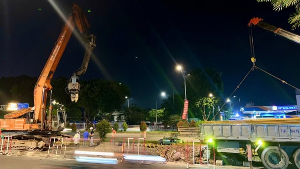 TP.HCM: Đẩy nhanh di dời hạ tầng kỹ thuật trong tháng 12/2025 để khởi công tuyến Metro số 2