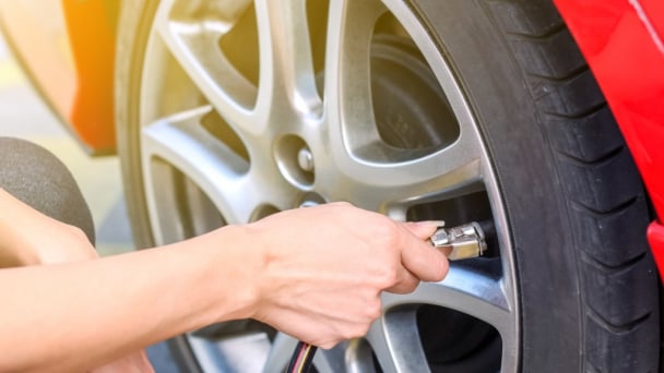 Kiểm tra xe trước khi lên cao tốc, chuyện nhỏ nhưng dễ bị bỏ qua