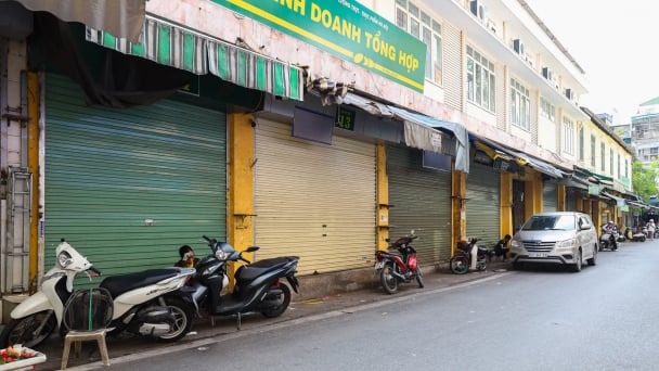 Bỏ thuế khoán: Đằng sau những cánh cửa đóng kín