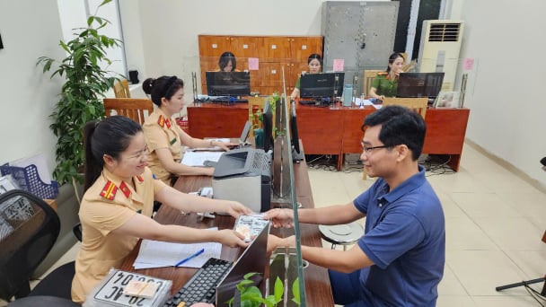 Cấp biển số xe tại phường: Có tiện ích như kỳ vọng?