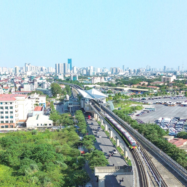 Năm 2008, Hà Tây và một số địa phương của tỉnh Vĩnh Phúc, Hòa Bình được sáp nhập vào Hà Nội. Trong ảnh là một góc Hà Nội hiện nay. (Ảnh: Tuổi trẻ)