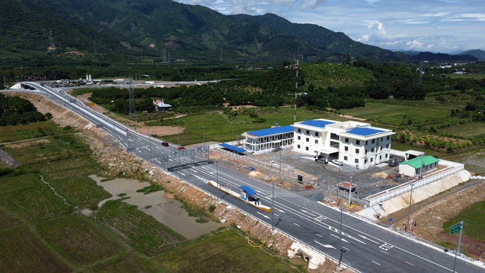Nha Trang - Cam Lâm là cao tốc đầu tiên thực hiện thu phí không dừng. Ảnh: Kinh tế đô thị