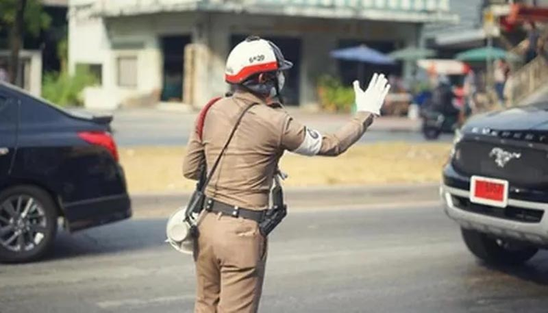 Theo Cảnh sát Thái Lan việc ‘thưởng nóng’ sẽ thúc đẩy hoạt động an toàn giao thông đường bộ - Ảnh Shutterstock