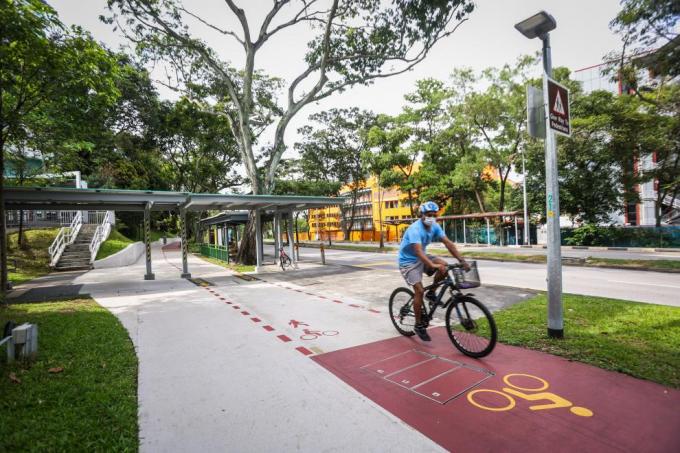Singapore đặt mục tiêu xây 1.300 km đường xe đạp vào năm 2030. Ảnh: Lianhe Zaoba