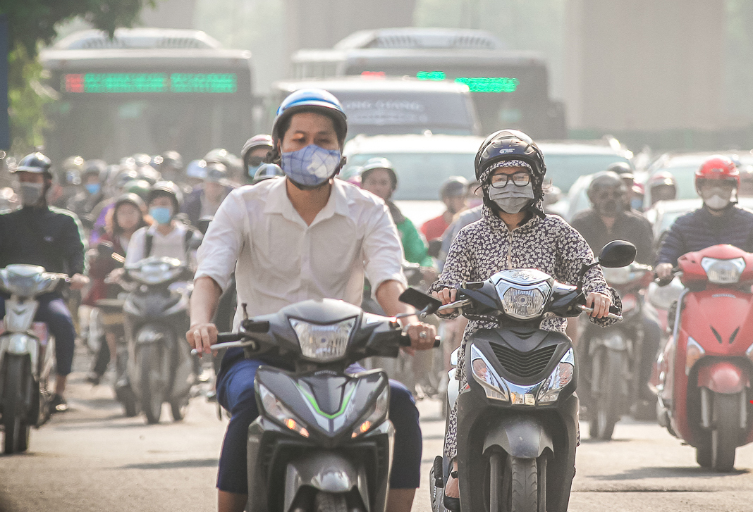 TP Hà Nội đã có nhiều giải pháp kiểm soát ô nhiễm không khí nhưng vì sao tình hình ô nhiễm không mấy cải thiện? - Ảnh minh họa