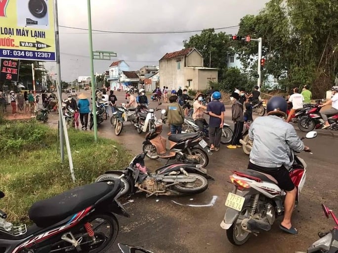 Hiện trường vụ tai nạn liên hoàn do tài xế Nguyễn Văn Thâu gây ra