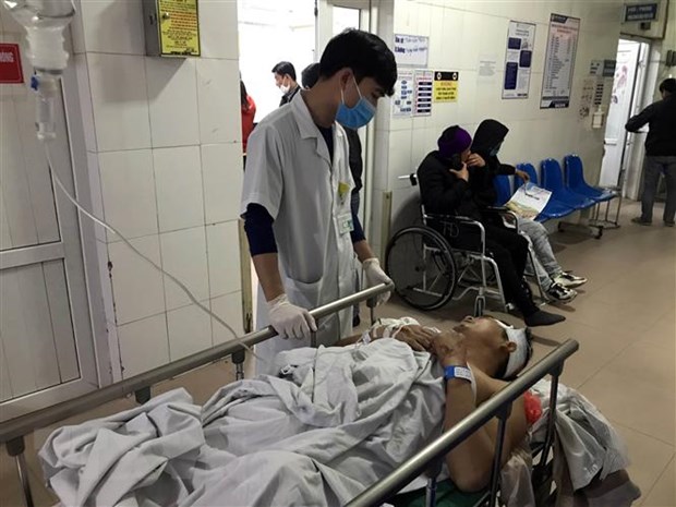 Cấp cứu cho bệnh nhân bị tai nạn tại Bệnh viện Đa khoa 115 Nghệ An. Ảnh minh họa. (Ảnh: Tá Chuyên/TTXVN)