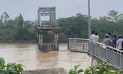 Lời kể của nạn nhân may mắn thoát chết trong vụ sập cầu Phong Châu