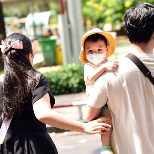 TPHCM làm gì để “cởi trói” cho áp lực sinh con?