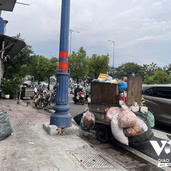 Chuẩn hóa phương tiện thu gom rác còn nhiều gian nan