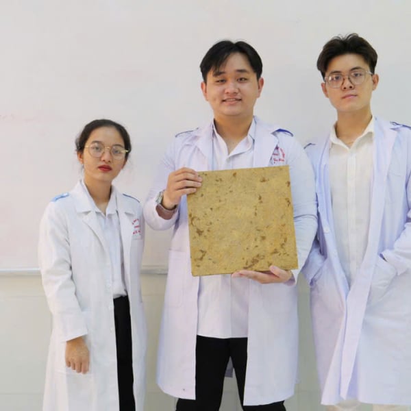 Rơm và ý tưởng xanh vươn ra thế giới