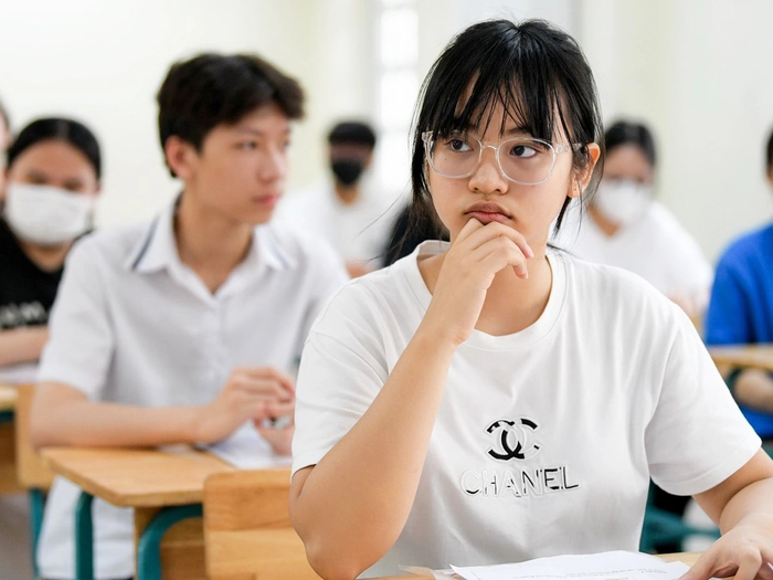 Việc học buổi thứ 2 là trên tinh thần tự nguyện của học sinh và phụ huynh và giảm chi phí nhưng vẫn đảm bảo chất lượng. (Ảnh: Tuổi trẻ)