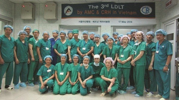 Ca ghép gan người lớn đầu tiên tại BVCR năm 2012