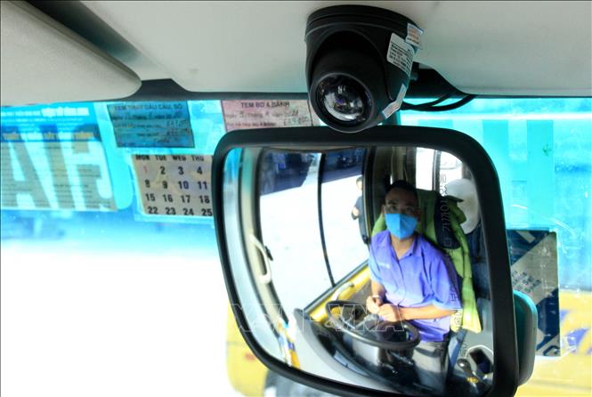 Camera được lắp đặt trên phương tiện vận tải của Công ty cổ phần xe khách Hoàng Hà. Ảnh: Thế Duyệt/TTXVN