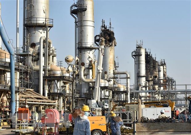 Một cơ sở khai thác dầu của Công ty Aramco ở Abqaiq, Saudi Arabia. (Ảnh: AFP/TTXVN)