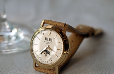 Đồng hồ Patek Philippe 3449 lịch vạn niên - quý hiếm và đắt đỏ