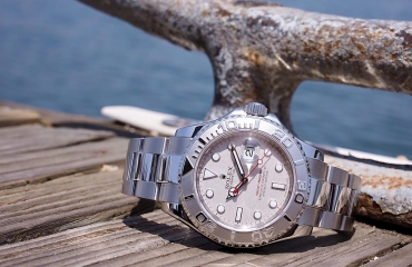 3 mẫu đồng hồ nổi tiếng lấy cảm hứng từ biển khơi